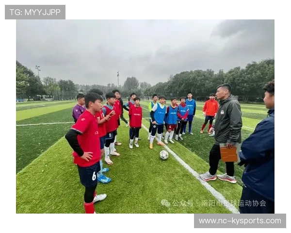 足球联赛在青训扶持中推动俱乐部间资源互换与联合比赛提升实战机会 足球联赛在青训扶持中推动俱乐部间资源互换与联合比赛提升实战机会